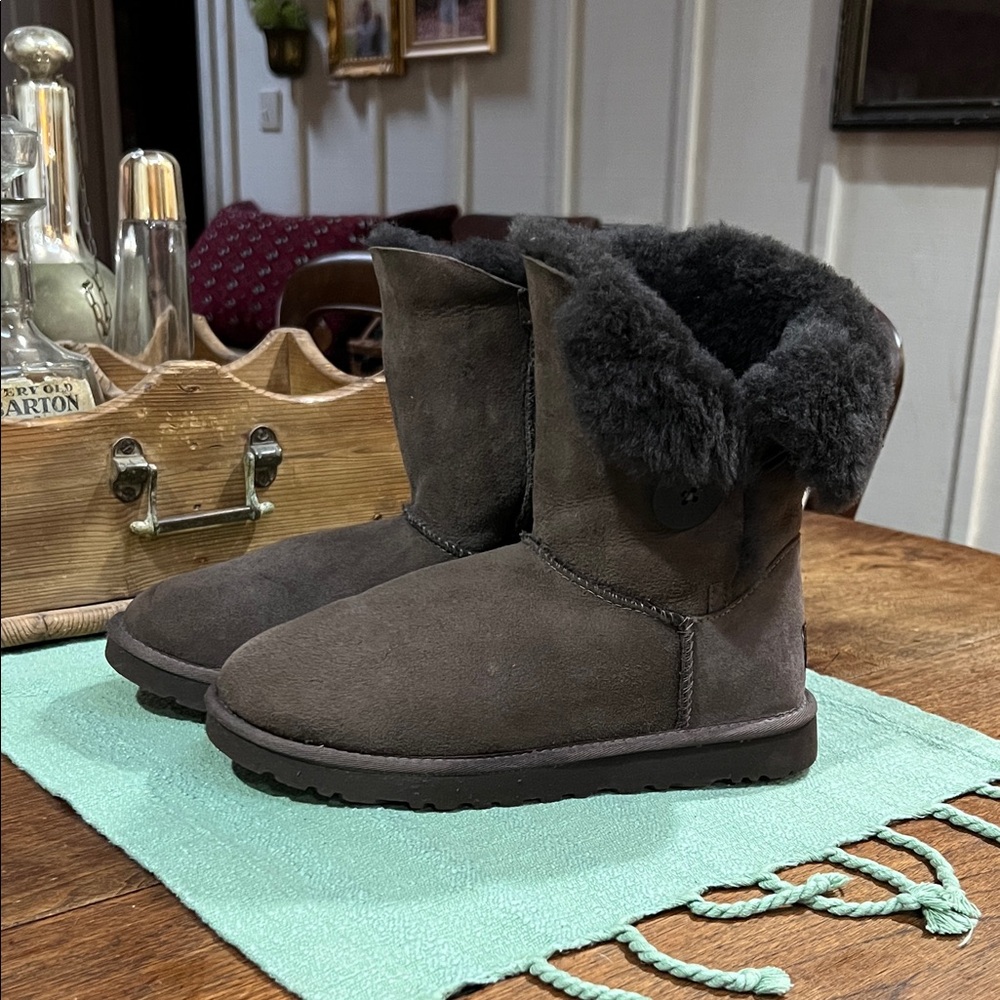 UGG Bailey Button II Boots